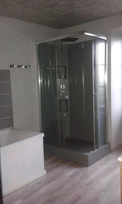 Grand Appartement Tres Clair Pres Centre Ville Аржанта Экстерьер фото
